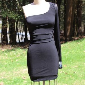 🖤One Sleeve Dress🖤